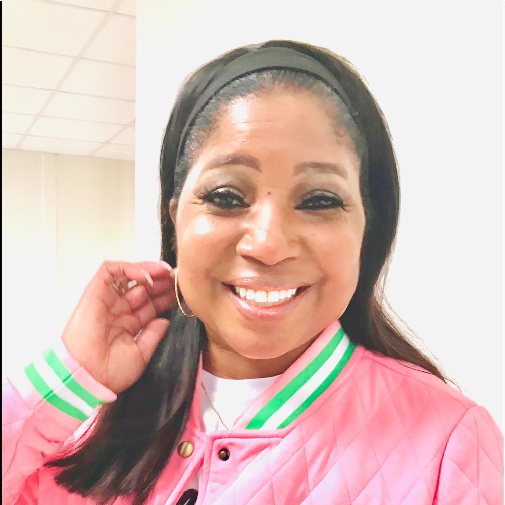 Meet your Posher, Kyna